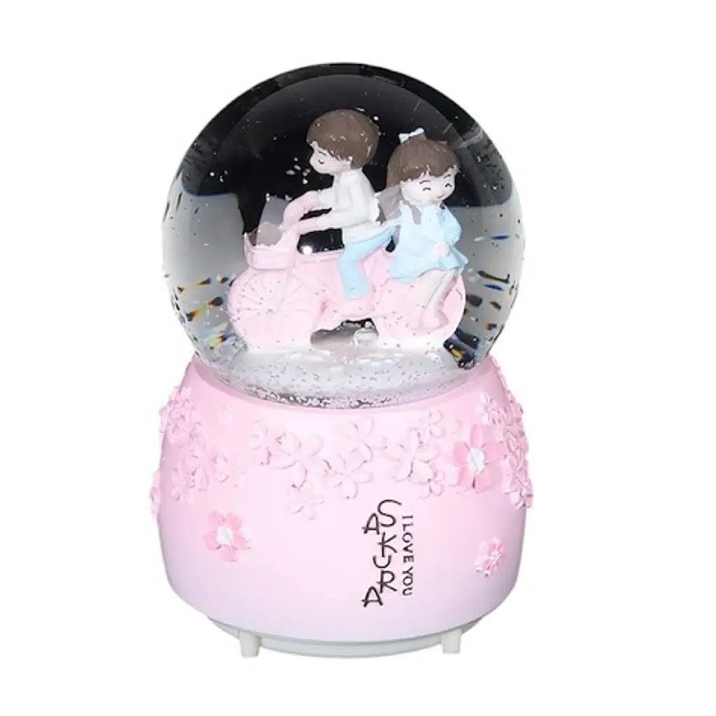 Müzikli Işıklı Sulu Küre Mega Boy